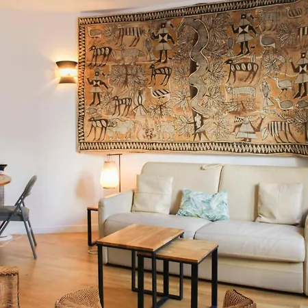 Cozy Duplex In The Heart Of The Marais 3rd